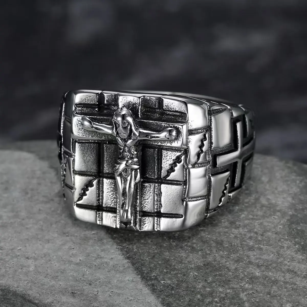 Vintage Jesus Pattern Gothic Stainless Steel Cross Ring - Dark Aesthetic Rings, Hip-hop Punk Style Fashionable Party Accessory