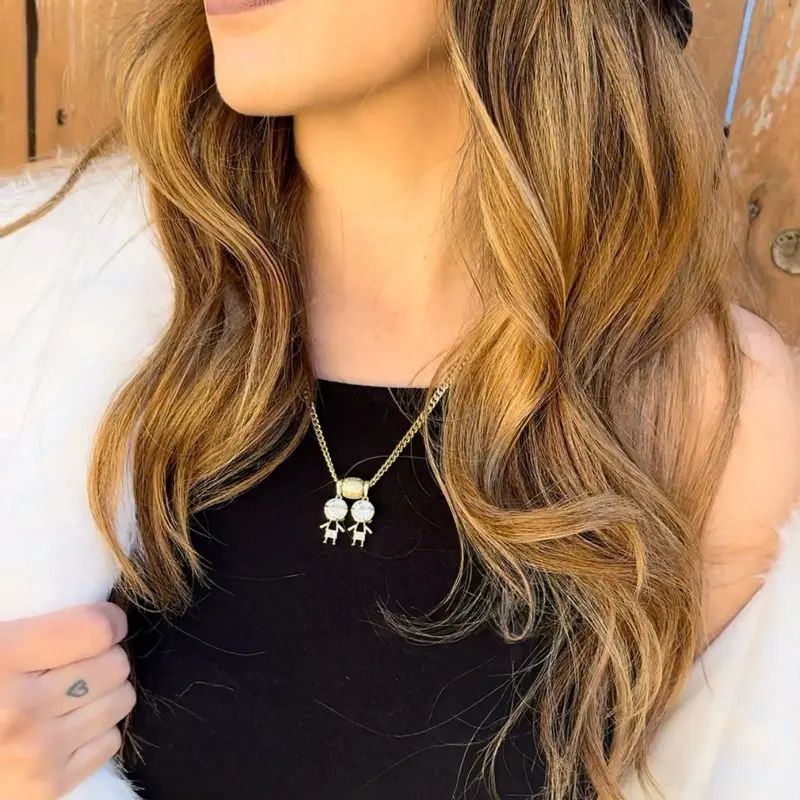 Boy and Girl Necklace Set