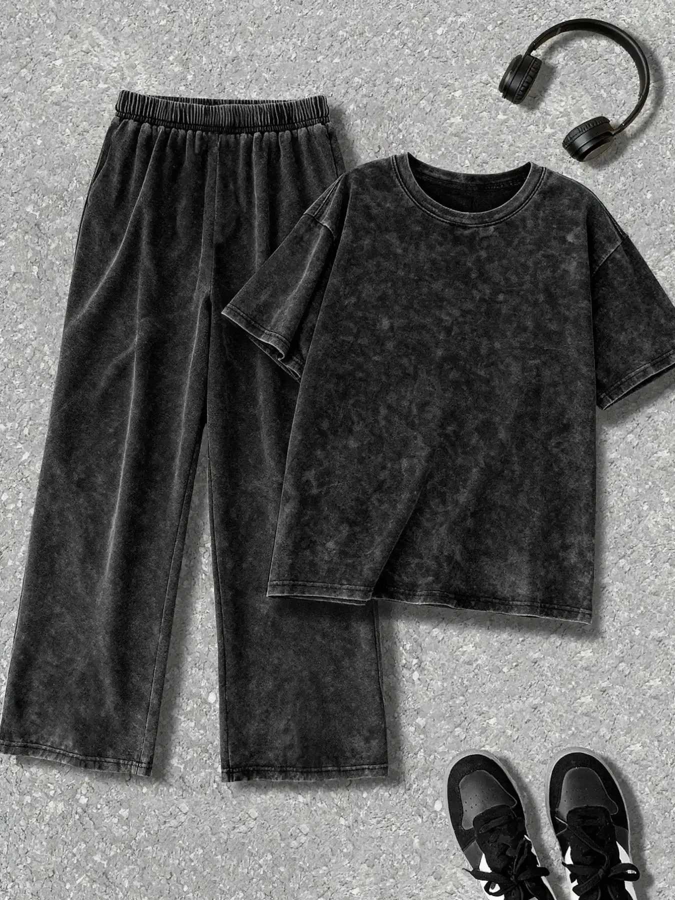 Women's Vintage Aesthetic Washed Athleisure Sportswear Set, Casual Sporty Elegant Summer Round Neck Design Loose Fit Short Sleeve Top & Long Pants, Ideal for Daily Commute, Fitness Outfit elevated basics polished