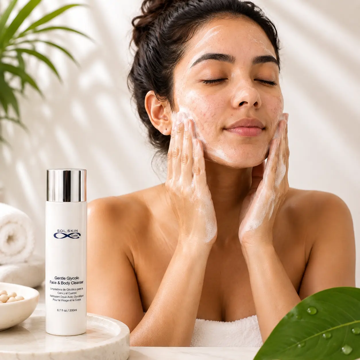 GENTLE GLYCOLIC FACE & BODY CLEANSER Skin Repair Skincare Cleansing Facial Facial Cleansing Facial Wash