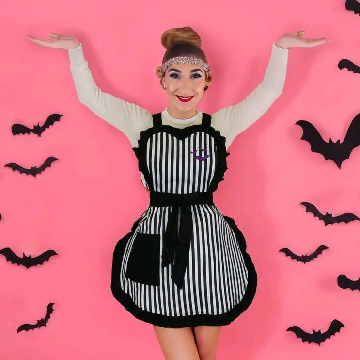 Vintage-Inspired Purple Bat Hostess Apron – Retro Black and White Kitchen Gift for Her – Pin-Up Rockabilly Style