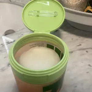 Product Review of Jiyu Korean Skincare Anti-Aging, Dark Spot & Wrinkle Minimizing Toner Pads with Snail Mucin, Centella Asiatica, Niacinamide, Peptide Complex - 100 ct. from C**😉