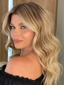 3-Tone Blonde Highlighted 13x4 Synthetic Lace Wig — HD Transparent Lace Front Wig — Synthetic Fiber Wig — Ideal for Photoshoots, Parties, Cosplay, Stage Performances, and Styling — 28 Inches