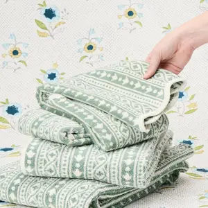 Leah O'Connell x Weezie Patterned Scallop Hand Towels (pair)