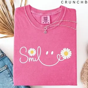 Comfort Colors Daisy Smile Face Shirt, Daisy Flower Smile T Shirt, Summer Women Gift, Daisy Womens Shirt, Floral Gift for Women, Mom Trendy Flower Shir