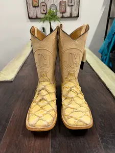 Pirarucu- paja double stitched