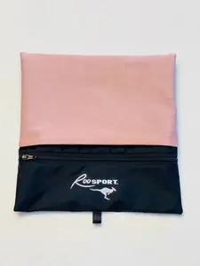 RooSportPlus Rose Gold Cellphone Holder with Concealed Zipper Pocket & Waterproof Fabric for Energy Gels & Insulin Pump