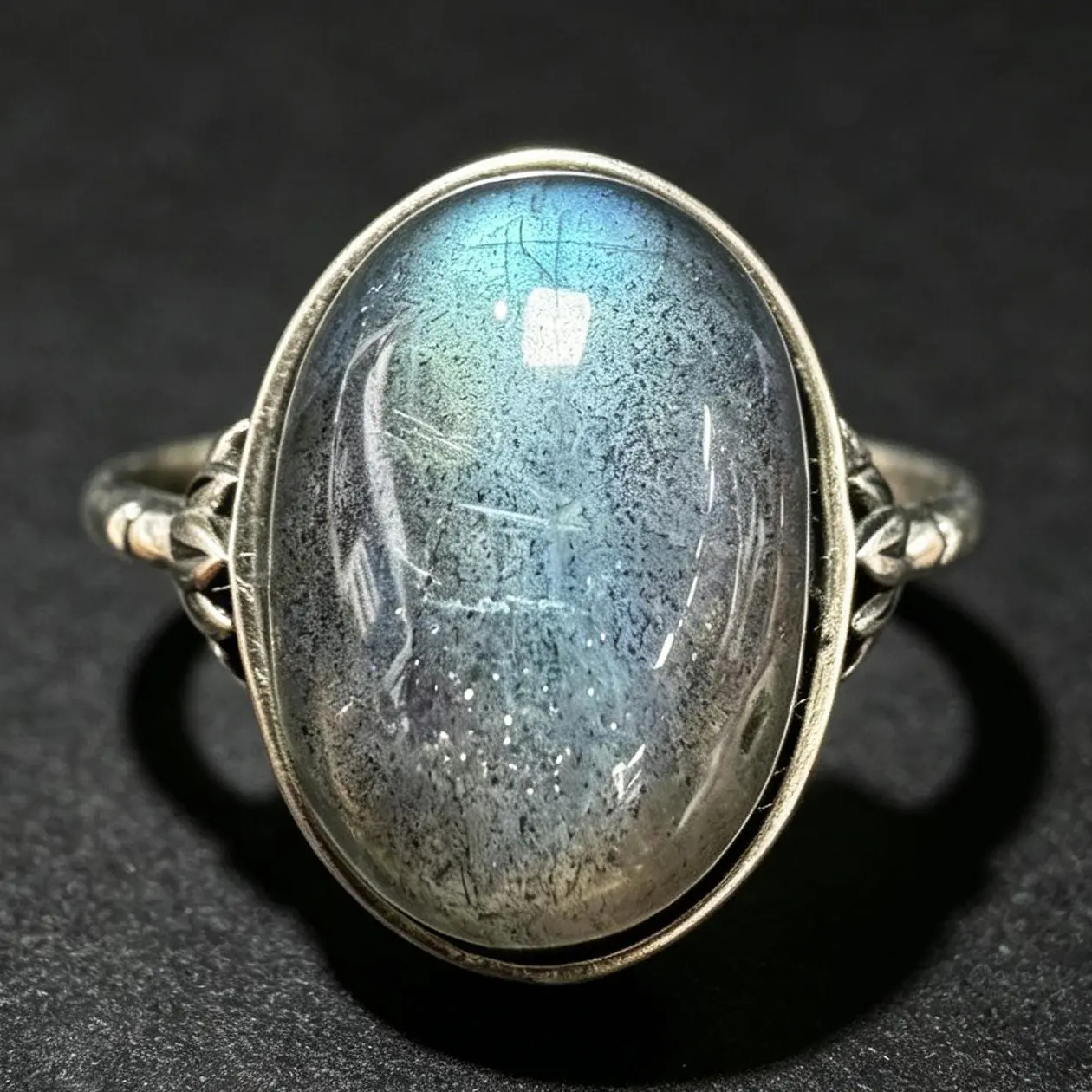 Cottagecore Festival Witchy Lightweight 925 Oxidized Silver Vintage Twisted Band Labradorite Ring - 14x10mm Open Adjustable Spiritual Healing Natural Crystal Jewelry for Adults, Dark Academia