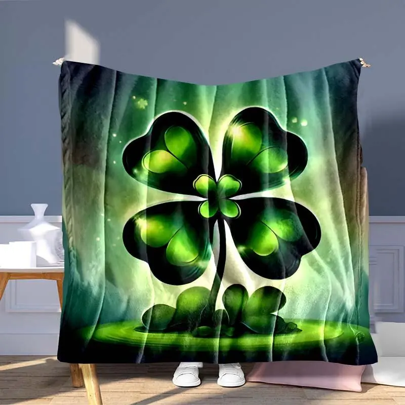 Clover Pattern Blanket, 1 Count Soft Cool Bedroom Throw, Air-conditioned Room Blanket for Home Office Travel