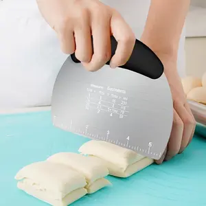 Stainless Steel Dough Scraper, Food Scraping Tool, Pastry Slicer, Bread Divider Board, Baking Tools, Kitchen Cooking Accessories, Kitchen Gadget, 1pc