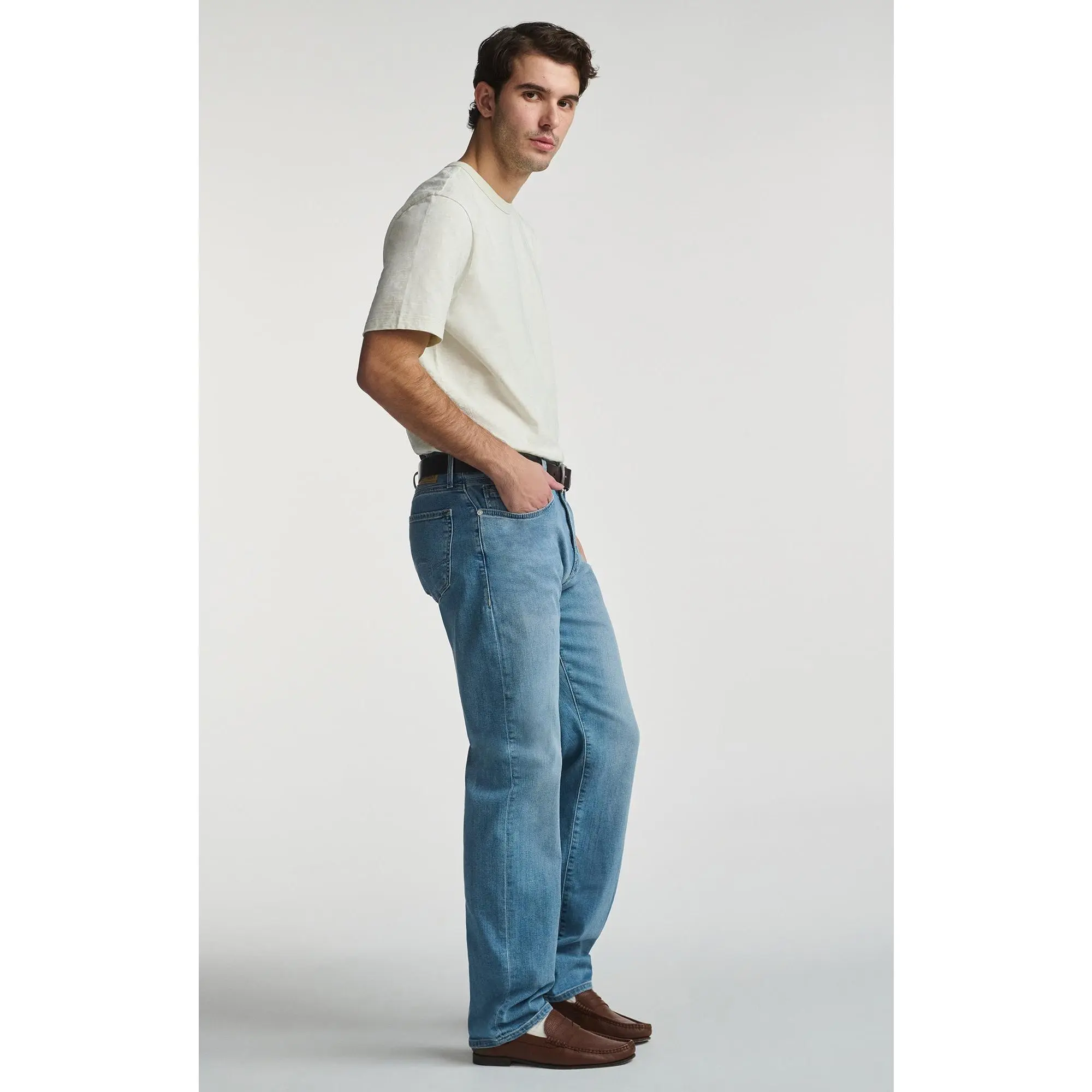 Men's Bleached Straight-Leg Jeans in a Lightweight Stretch Denim with Elastane, Vintage-Inspired 90s Look, Fashion, Classic, Retro Style, Casual Fit Men's Jeans, Any Occasion, Better-Fitting Men's Jeans