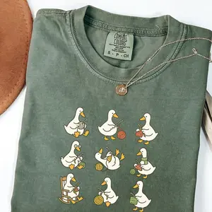 Cute Goose Crocheting Shirt, Funny Yarn Lover Tee for Crafters, Adorable Animal Crochet Top, Unisex Casual Fit, Trending Gift for Women