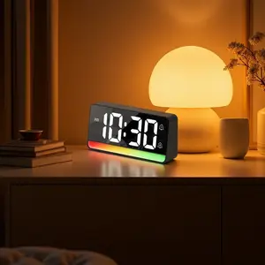 USB Powered Digital Alarm Clock with 12 Colors Mood Light White Time Display 2 Alarm 3 Levels Ambient Light Brightness Night Mode 10-min Snooze DST Table Clock 5 Levels Time Brightness USB Output Charging Port 12/24H LED Clock Desktop Electronic Clock
