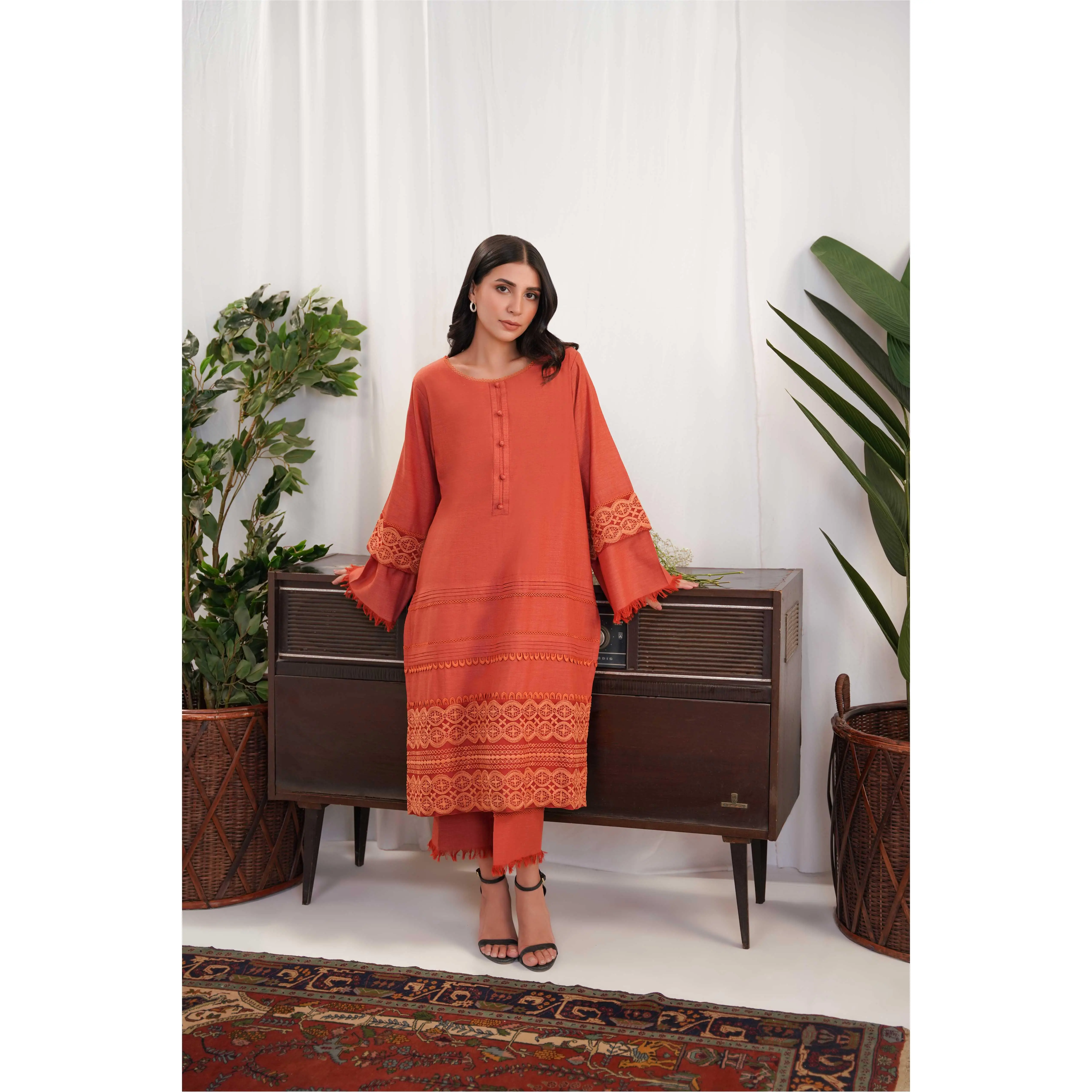 Burnt Oak Set Womenswear Pakistani Kurta Kurti Shalwar Kameez