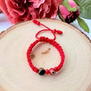 Red Baby Bracelet Ojo de Tigre
