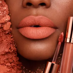 Soft Side Matte Lipstick