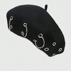Grunge Embelleshed Beret