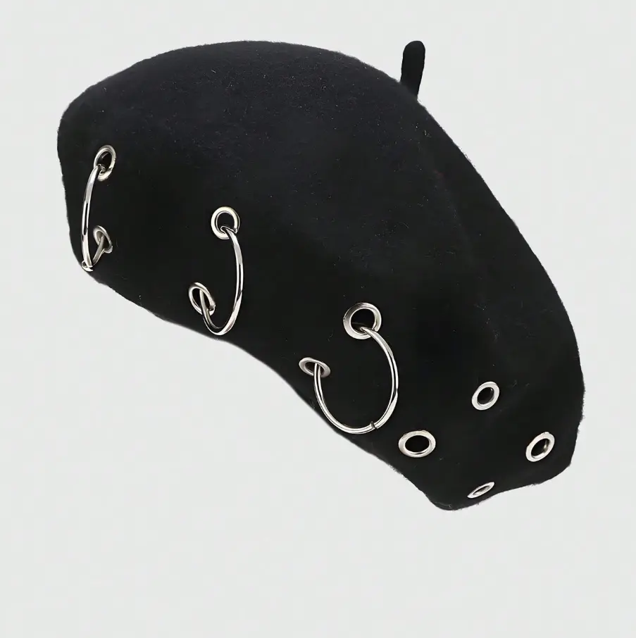 Grunge Embelleshed Beret