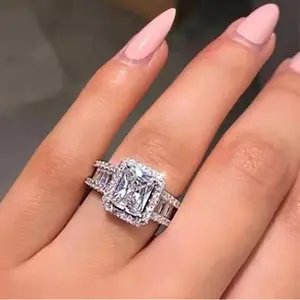 Luxury 4-Prong Synthetic Zirconia Engagement Ring, Princess Cut, April Birthstone, Copper Band, Romantic Wedding Jewelry, Valentine'S Day Gift, All-Season, Daily & Special Occasion Accessory