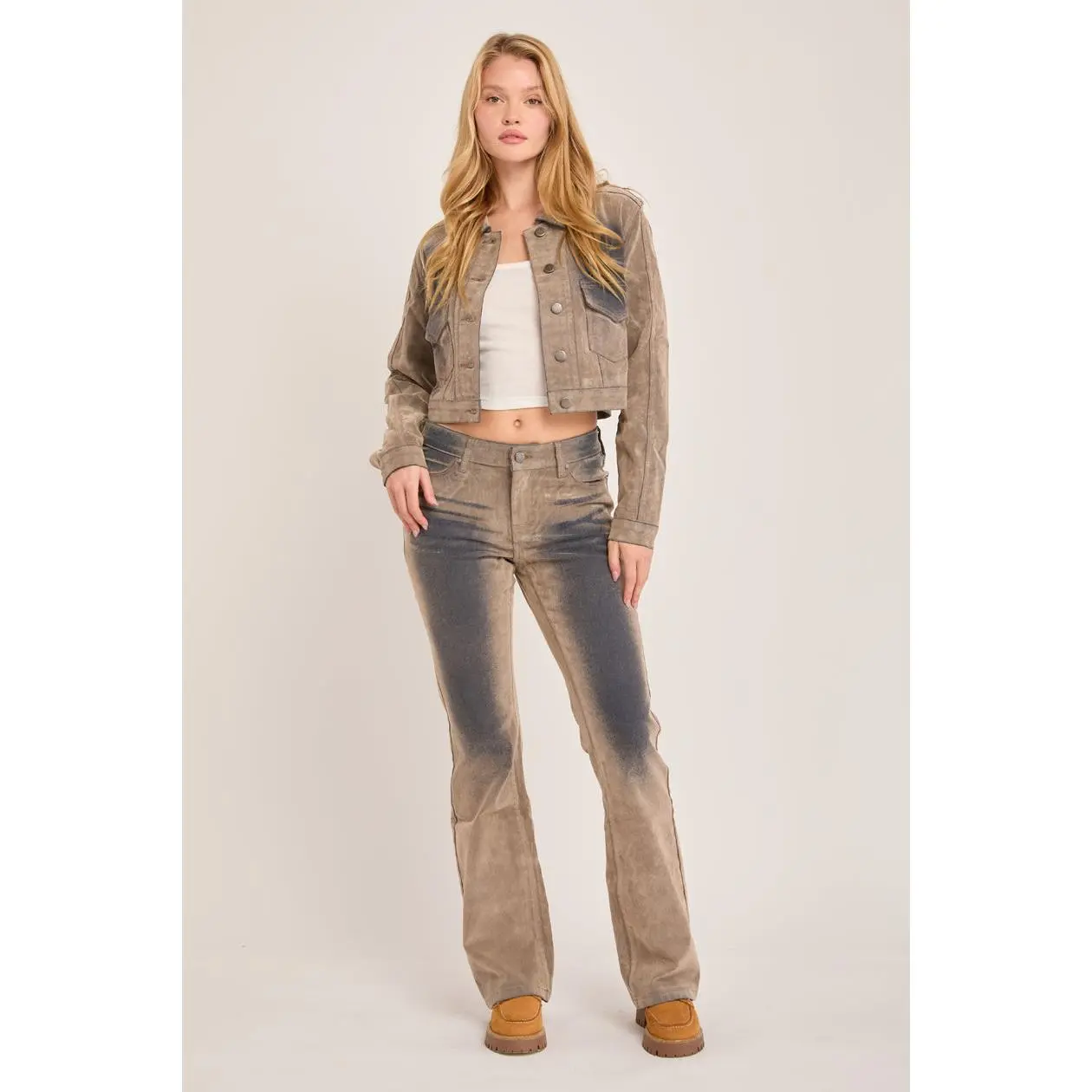 Ashe - Low Stretch Fitted Trucker Jacket