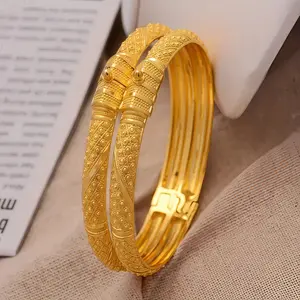 Luxury ladies Gold-plated color crown Bracelet, Europe and the United States aristocratic luxury style adjustable opening design, party festival decoration wedding jewelry, daily and holiday wear, can be used as a gift