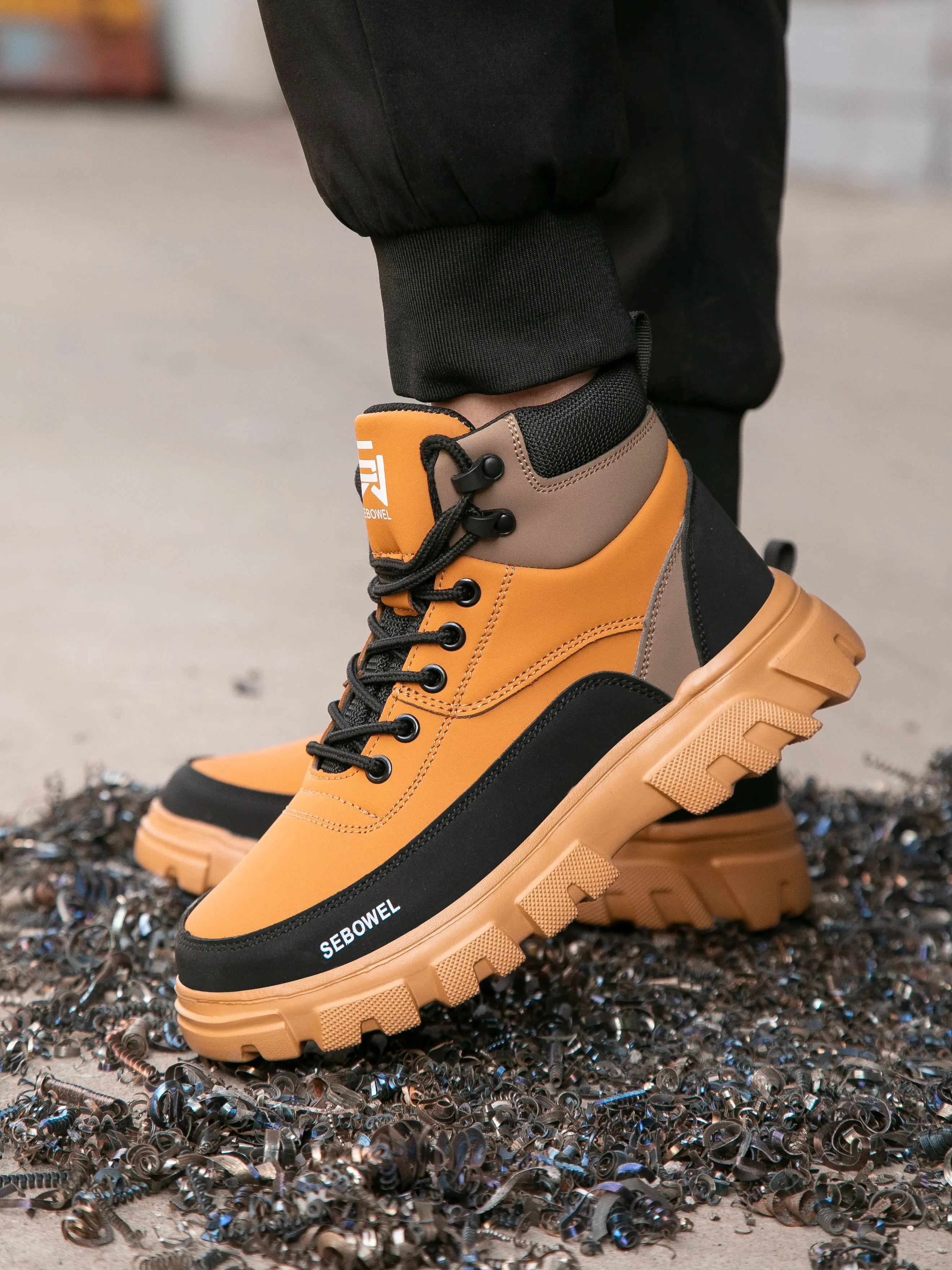 SEBOWEL Unisex Steel Toe Work Shoes Safety Sneakers  display picture 3