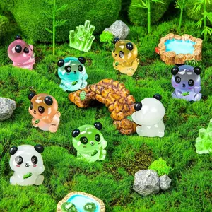 7/14/21Pcs Luminous Mini Resin Panda Cute Panda Figurines Miniature Glow in The Dark Mini Panda for Micro Landscape Dollhouse Garden DIY Home Decor Garden Sculptures Statues