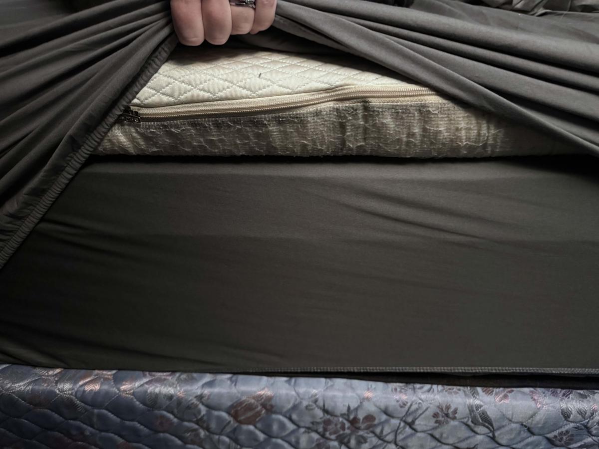 Item: Dark Grey, California King