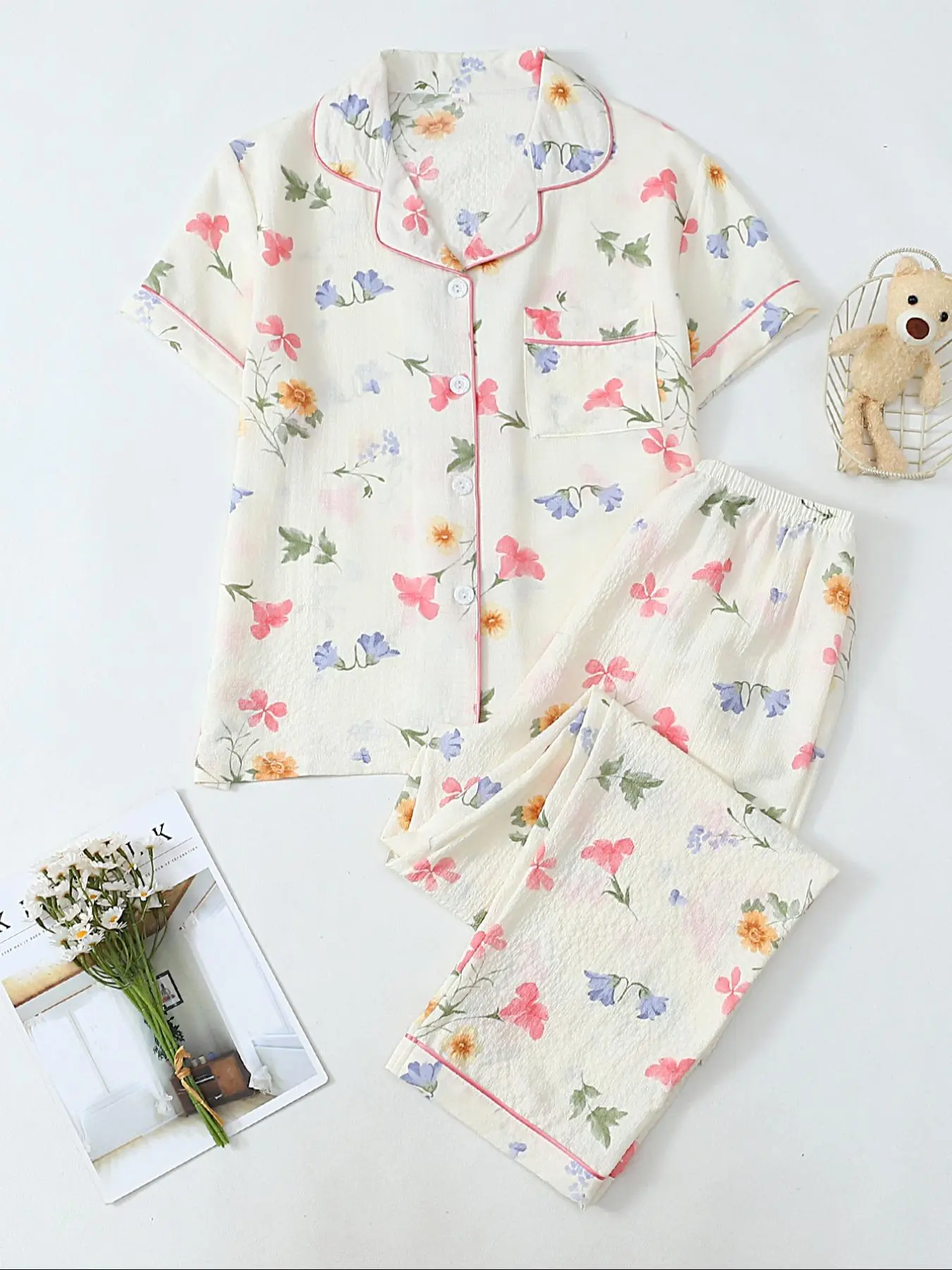 Women's Floral Print Crop Shirt & Pants Pyjama, Casual Comfy Short Sleeve Collared Top & Trousers PJ Set, Ladies Sleepwear for All Seasons, Loungewear, Lounge Pajamas, Pajama Set