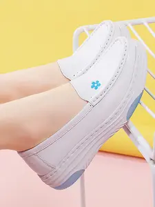 Nurse Shoes Women Flat Casual Sneakers, Soft Soled Shoes, Lightweight Soft Sole Non-Slip Workwear, Outdoor Walking Comfortable Spring Summer