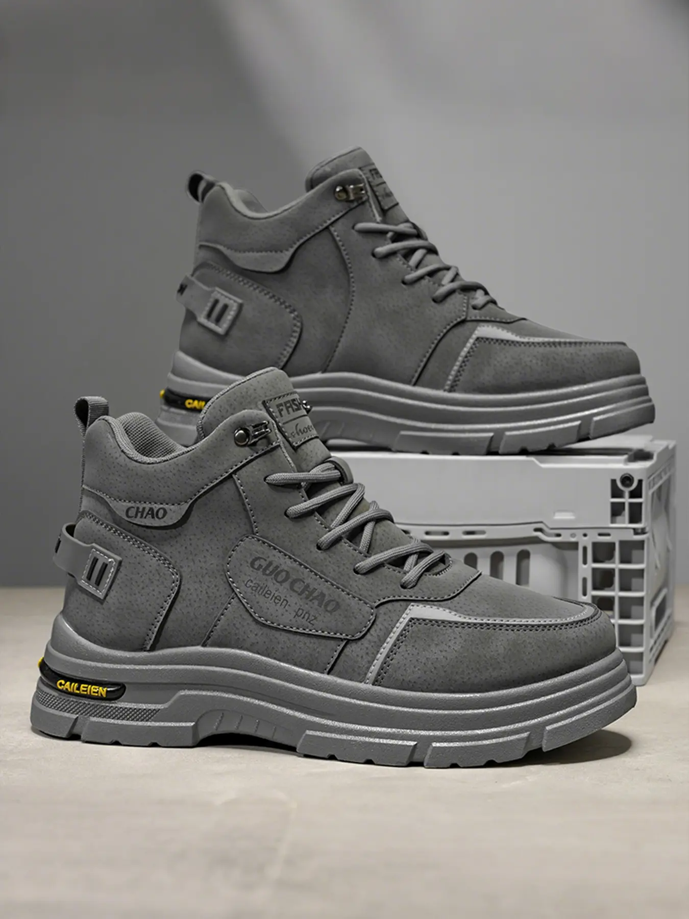Men's High-Top Work Boots Workwear Shoes New Style Thick Sole Rubber Height Increasing Casual Walking Shoes, Durable and Comfortable Footwear for Daily Wear