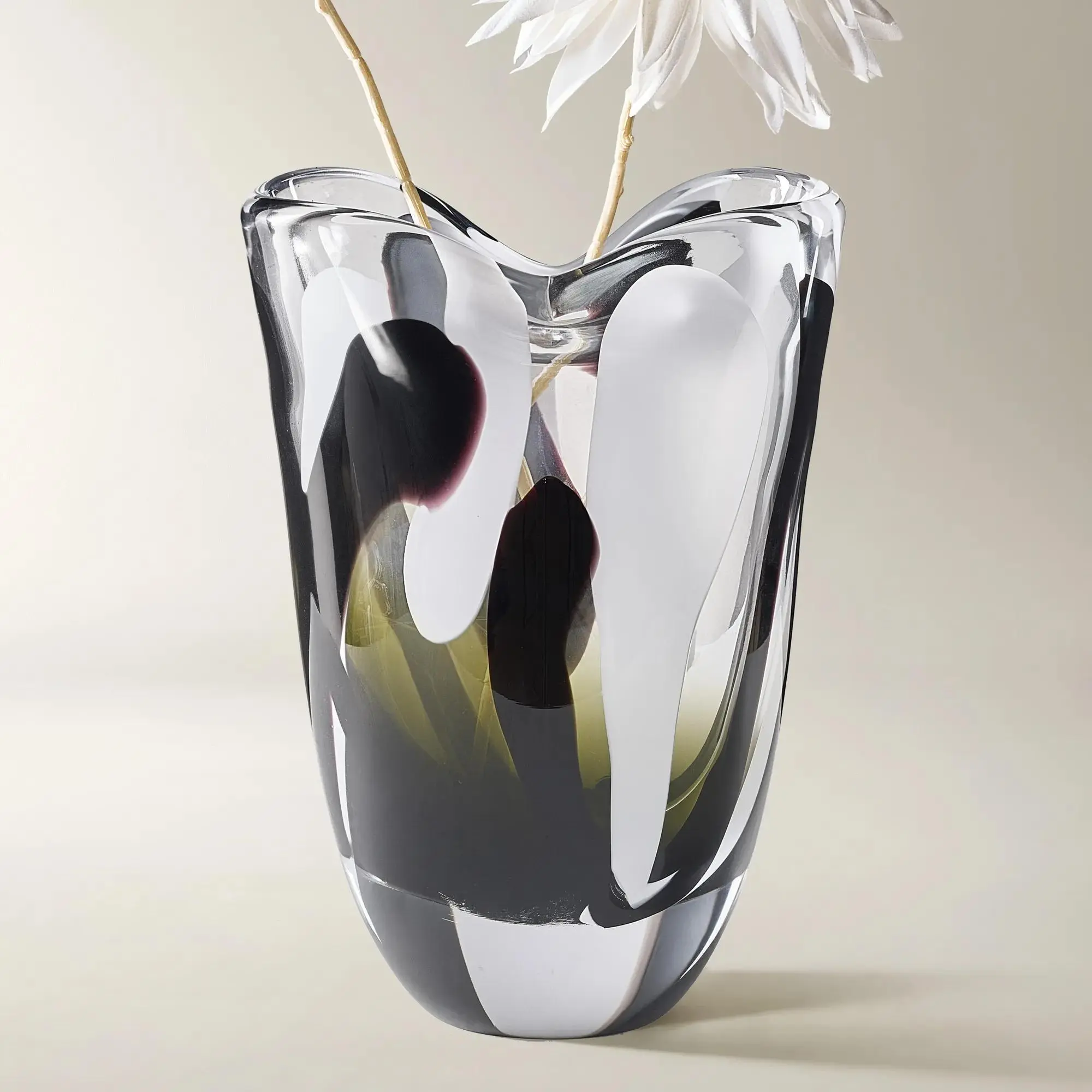 Z Gallerie Melrose Glass Vase Z Gallerie Melrose Glass Vase