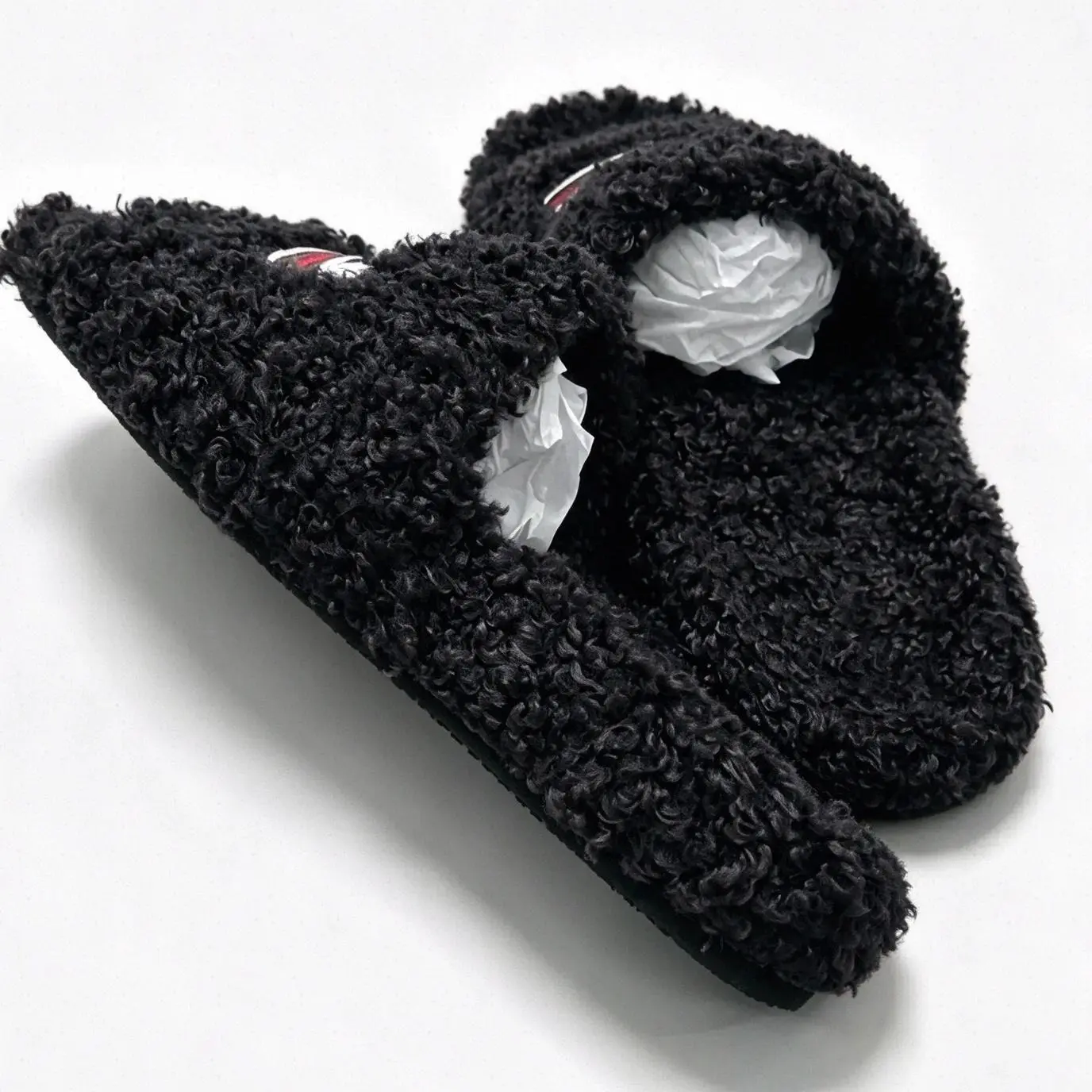 Women Men Black Curly Faux Fur Slide Sandals - Unisex, Embroidered Open Toes, Signature Letter Detail, Soft Warm Plush Shearling, Non-Slip Flat Heel,Indoor-Outdoor Comfort for Casual Walking Travel