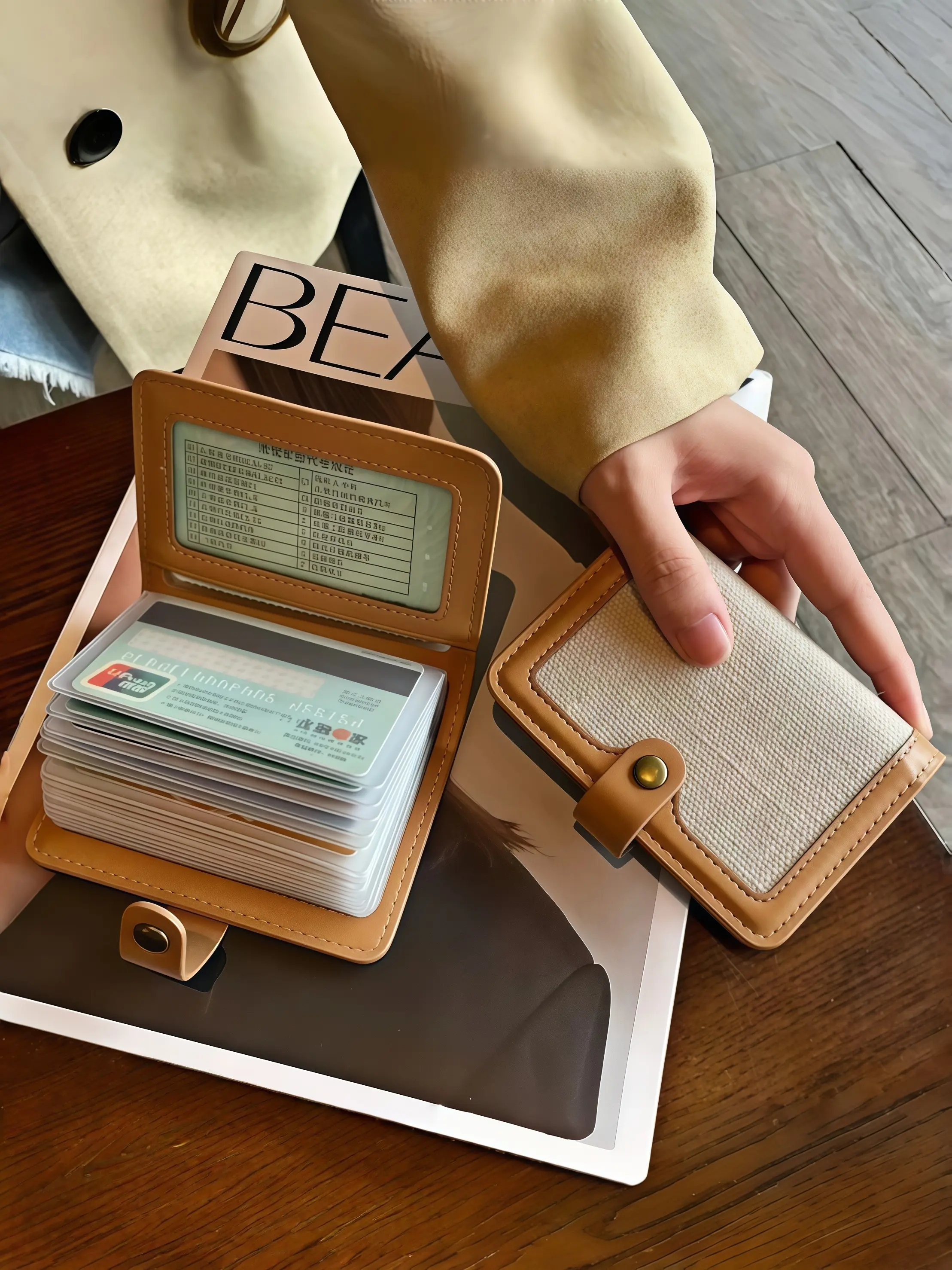 New Colorblock Card Wallet for Women, High-End Style Document Holder, Business Card Holder, Multi-Slot Credit Card Organizer, Stylish and Durable Travel Card Holder