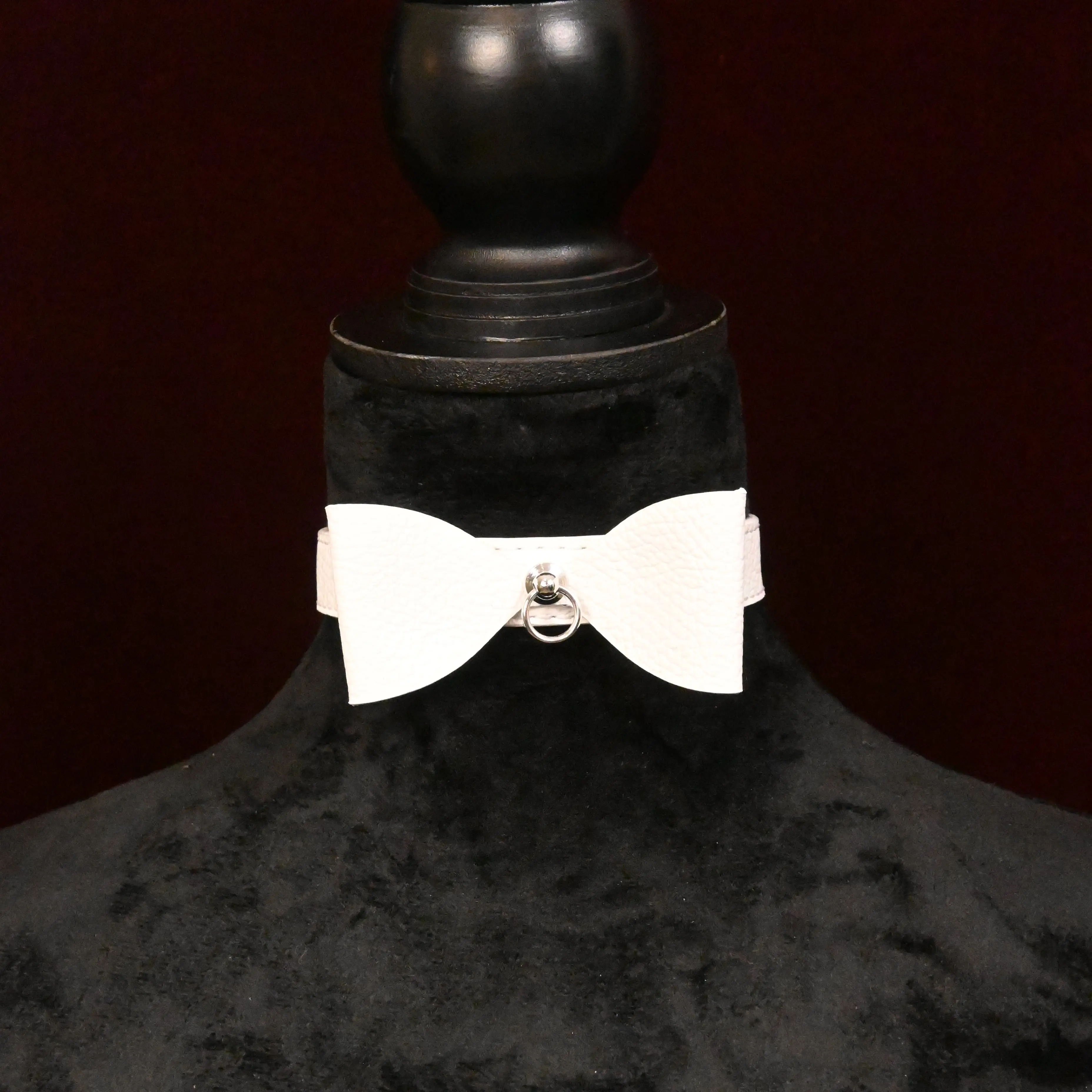 Leather Bow Kitten Collar with Ring - White