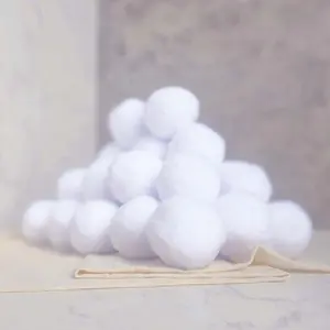 10pcs Realistic Plush Snowballs Set, Indoor Outdoor Game Snowballs, Party Activity Props, Small Decorations for Gatherings