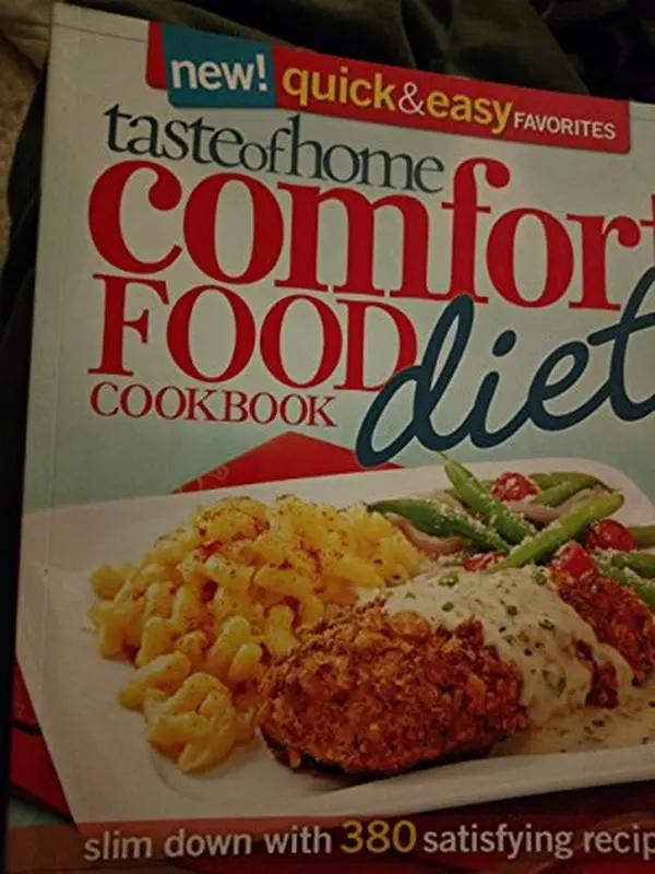 USED Book - Taste of Home: Comfort Food Diet Cookbook: New Quick & Easy Favorites: Slim Down with 427 Satisfying Recipes! by Taste of Home (Paperback)