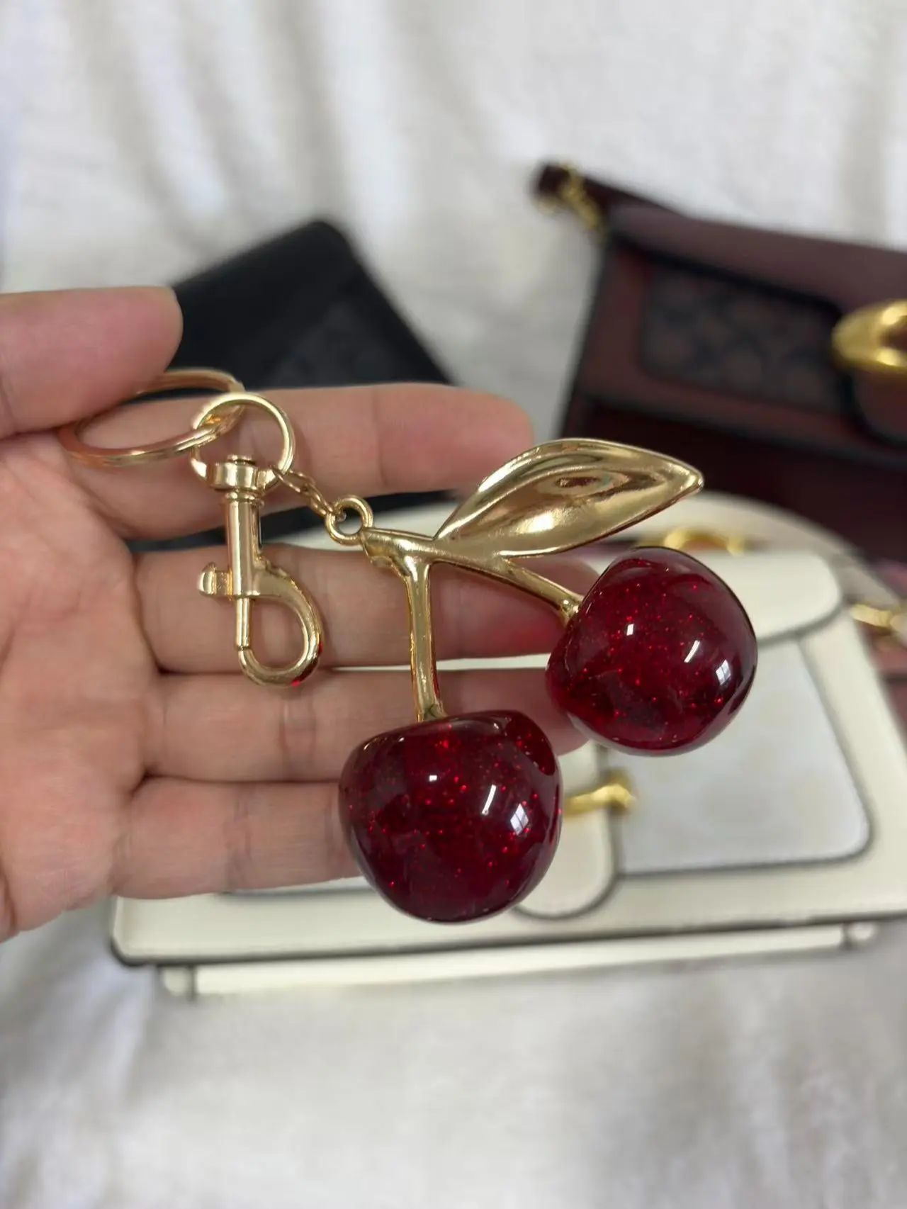 Y2K Red Cherry Crossbody Shoulder Bag Set with Gold Leaf Charm & Cherry Keychain Extension Chain, Cute Trendy Purse Gift for Teen Girls Women