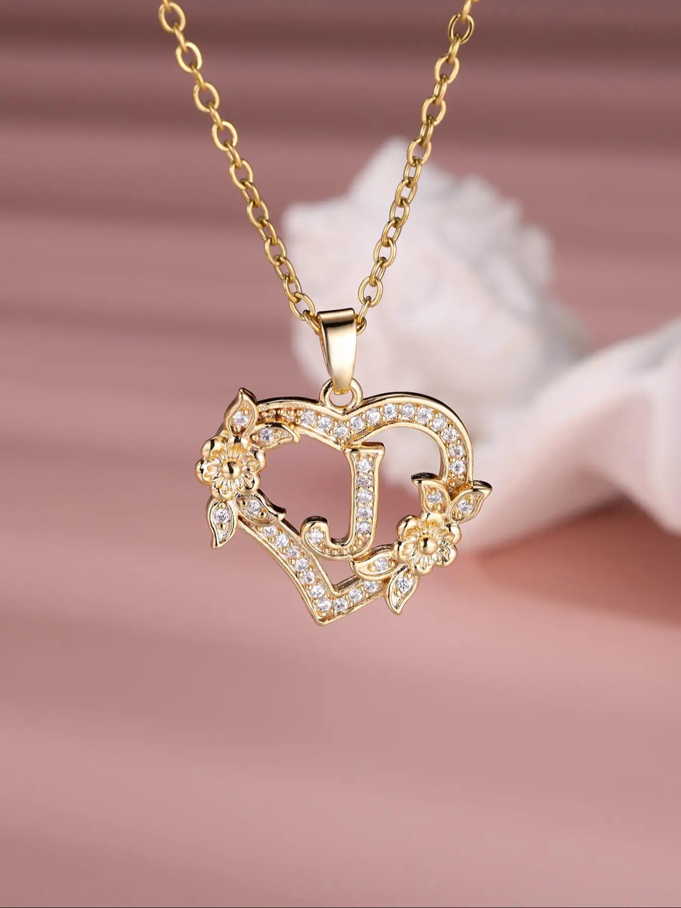2024 New Letter Detail Heart Shaped Pendant Necklace, Love Necklace for Women for Gift, Rhinestone & Flower Decor Stainless Steel Matching Necklace Je