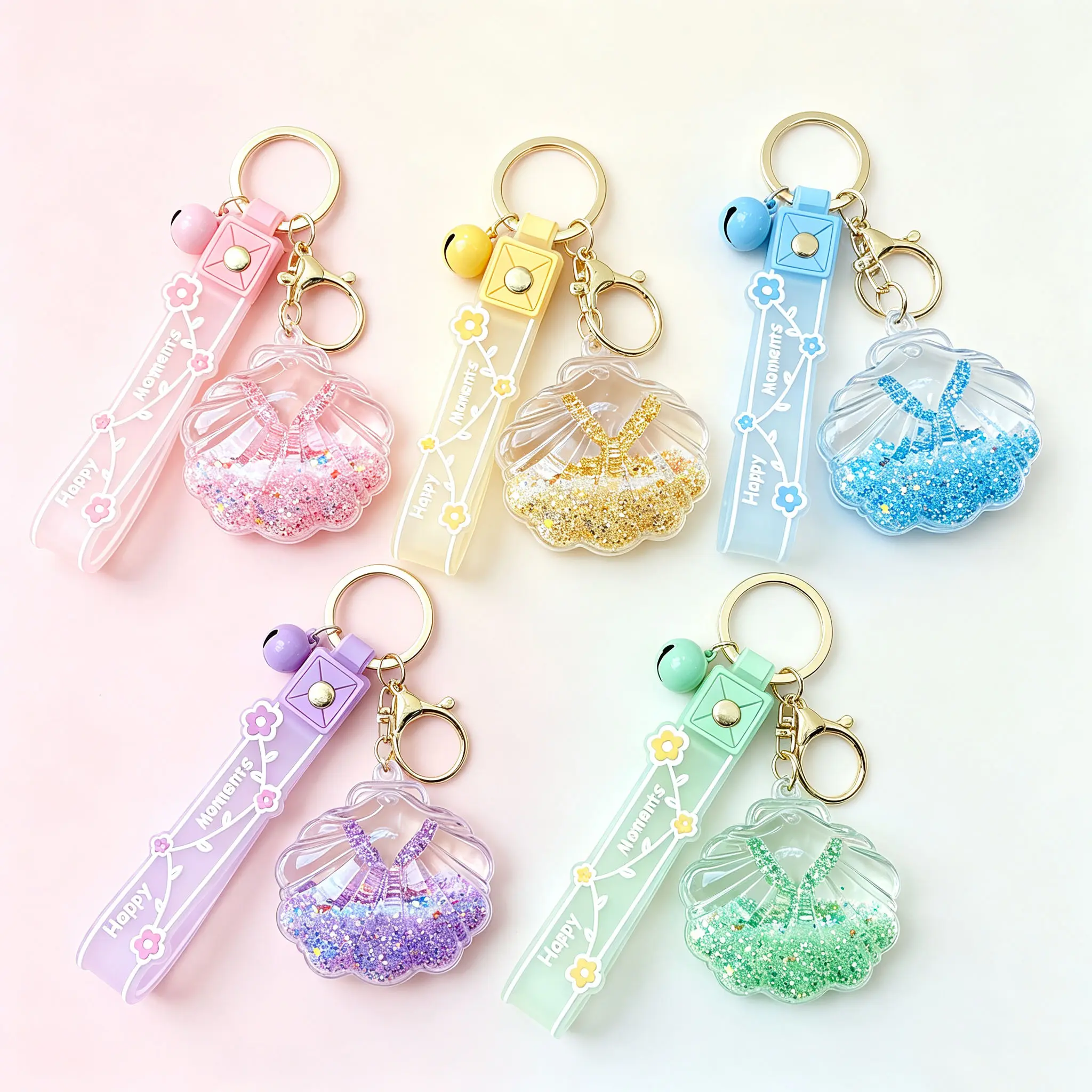 Cute Starfish Shell Quicksand Keychain with Strap, Colorful Glitter Liquid Shaker Bag Charm, Floating Sequins Key Ring for Backpack, Handbag & Car Keys, Aesthetic Kawaii Gift for Teen Girls