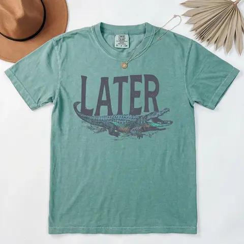 Comfort Colors Later Gator Distressed Graphic Shirt Vintage 90s, Retro Style T-Shirt, Funky Fashion Trendy Apparel Cute