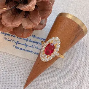 14K Gold-Plated Oval Single Diamond High-End Cubic Zirconia Engagement Ring Designed for Women | Fashionable Imitation Wedding Ring