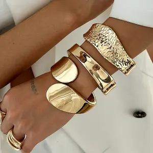 3 Styles Chunky Wide Gold Cuff Bracelet for Women, 18K Gold Plated Hammered Smooth Irregular Open Bangle, Hypoallergenic Tarnish Resistant Adjustable Spring Hinge Bangle, Minimalist Old Money Daily Party Evening Fashion Jewelry