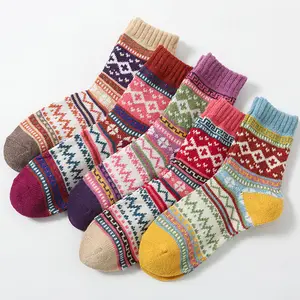 5-Pairs Thick Socks Women's Cross Flower Mixed Wool Socks Retro Style Artistic Women's Socks