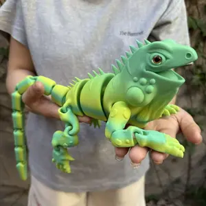 3D Printed Lizard Figurine, Home Decor Ornament with Realistic Eyes, Gift with Moveable Joints, Perfect for Any Occasion, Party, Birthday