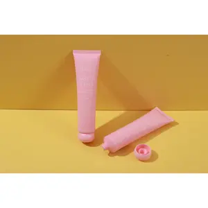 Keep It Clean: Face Cleanser