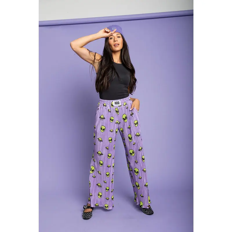 Out of This World Plisse Pants