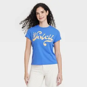 Women's Short Sleeve Pullover Graphic T-Shirt M