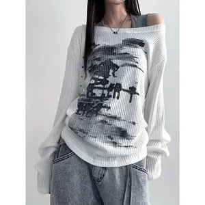 Women's Y2K Style Casual Long Sleeve Top - Black and White Geometric Print, Loose Fit, Round Neck, 100% Polyester, Machine Washable - Perfect Choice for Autumn and Winter Fashion