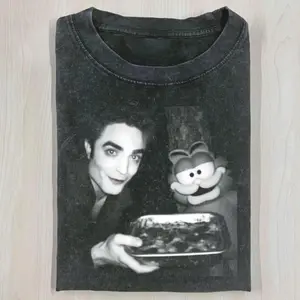 Vintage Garfield Meme Shirt, Funny Vampirecore Parody Tee, Retro Horror Comedy Top, Movie Lovers Gift, Unisex Cotton Crewneck T-Shirt Menswear Womenswear Streetwear Top